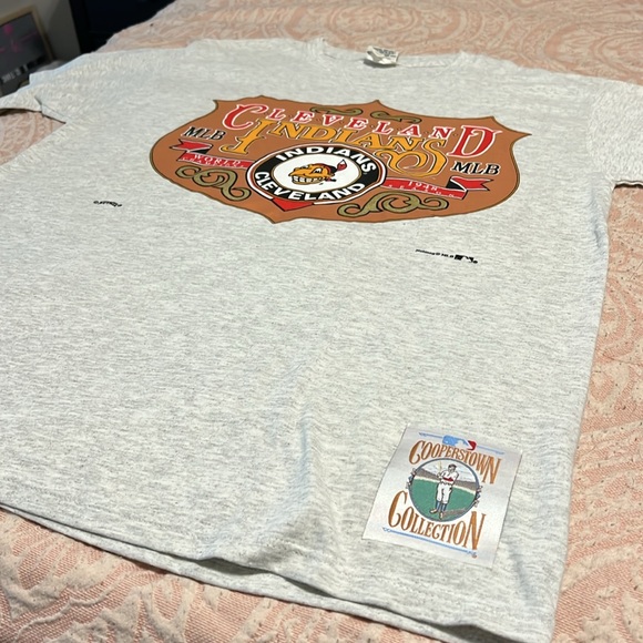 XL Nutmeg Men’s Vintage Cleveland Indians MLB T shirt. - Picture 2 of 6